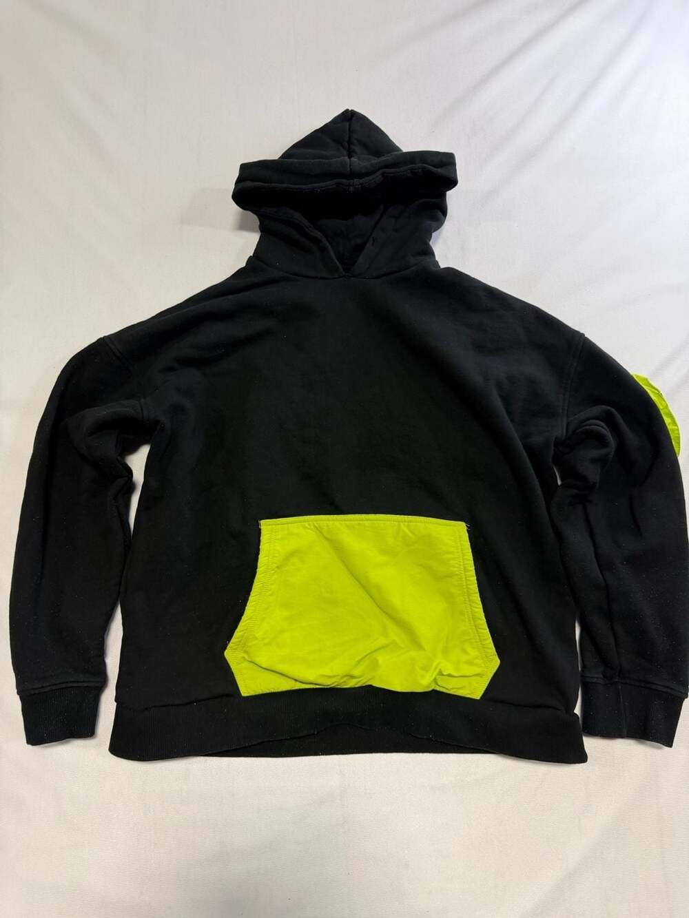 Fashion Nova Men Black Hoodie with Neon Green Pocket, Size Medium